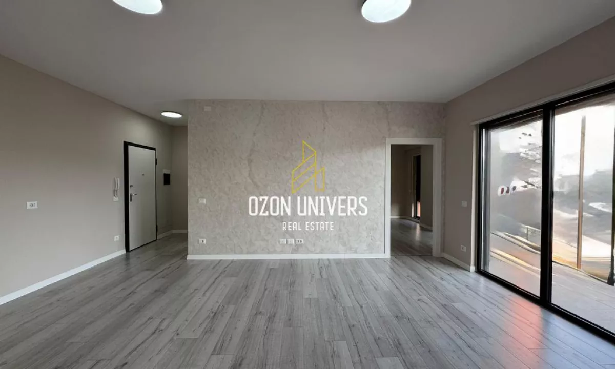 Shtepi me qera Apartament ne Tirane, 1+1, Mobilimi Bosh, pa mobiluar, Pagesa 700  Euro.