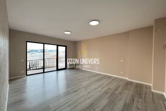 Shtepi me qera Apartament ne Tirane, 1+1, Mobilimi Bosh, pa mobiluar, Pagesa 700  Euro.