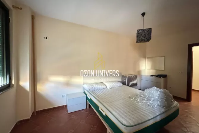 Shtepi me qera Apartament ne Tirane, 2+1, Mobilimi E mobiluar, Pagesa 65,000  Leke.