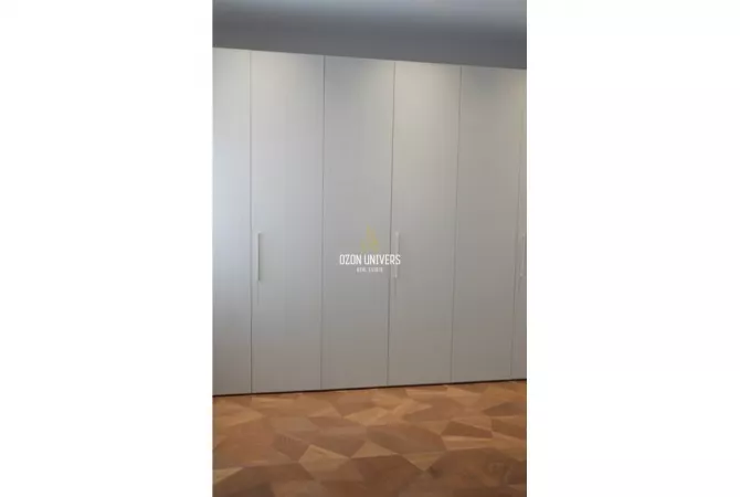 Villa di lusso in vendita a Durazzo 4+1, Arredato