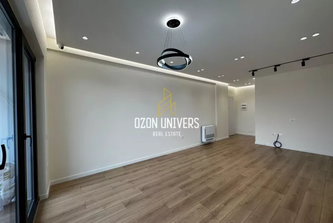 Appartamento in affitto a Tirana 2+1, Vuoto