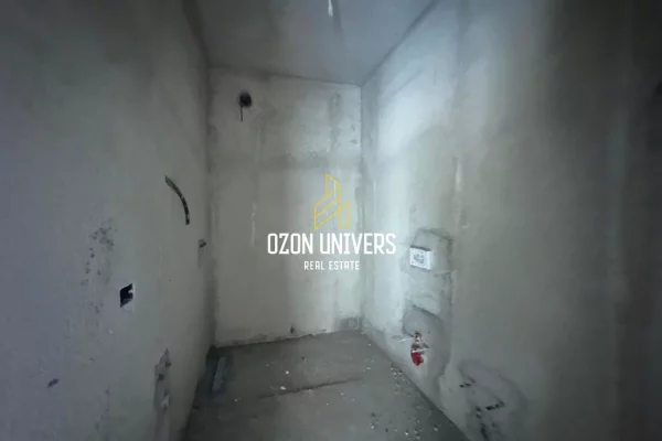 Apartment for sale in Tirana 3+1, Emty