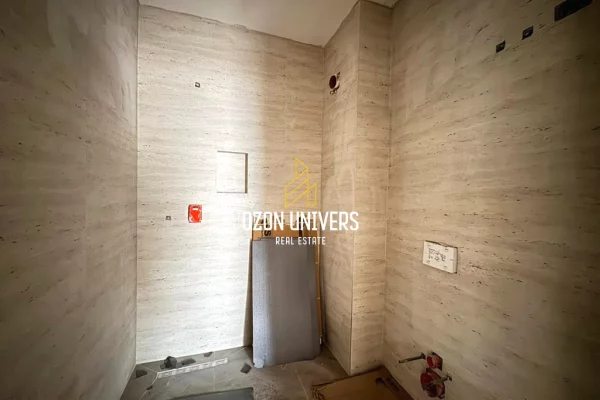 Shtepi ne shitje Apartament ne Tirane, 2+1, Mobilimi Bosh, pa mobiluar, Pagesa 128,000  Euro.