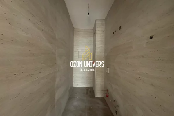 Shtepi ne shitje Apartament ne Tirane, 2+1, Mobilimi Bosh, pa mobiluar, Pagesa 128,000  Euro.