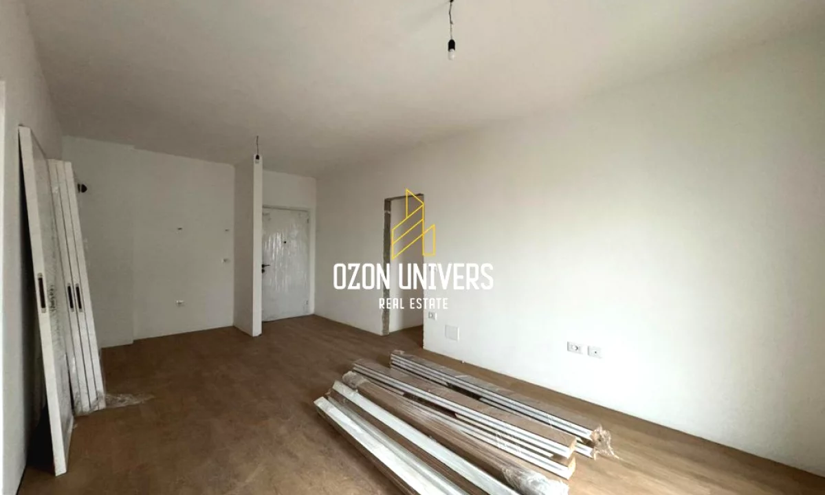 Shtepi ne shitje Apartament ne Tirane, 2+1, Mobilimi Bosh, pa mobiluar, Pagesa 128,000  Euro.