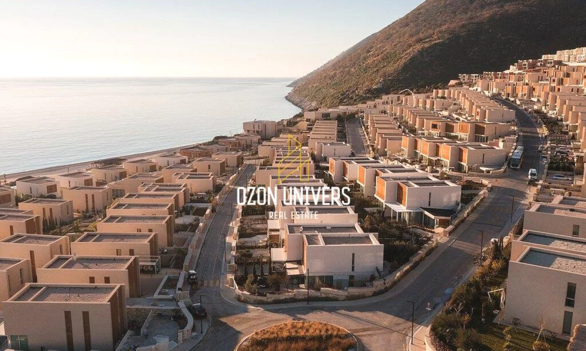 Shtepi ne shitje Apartament ne Vlore, 2+1, Mobilimi Bosh, pa mobiluar, Pagesa 476,884  Euro.