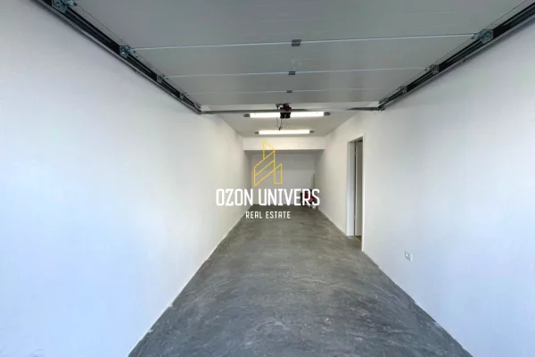 Private house for rent in Tirana 2+1, Emty