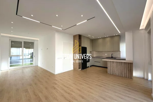 Private house for rent in Tirana 2+1, Emty