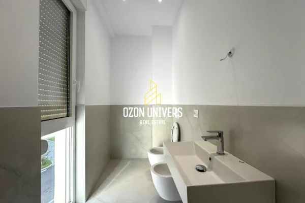 Private house for rent in Tirana 2+1, Emty