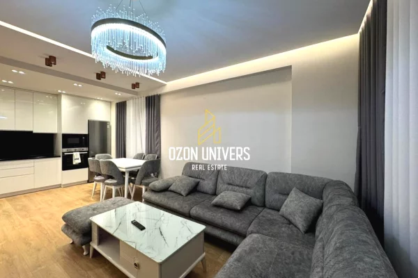 Shtepi me qera Apartament ne Tirane, 2+1, Mobilimi E mobiluar, Pagesa 1,250  Euro.