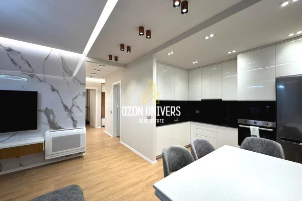 Shtepi me qera Apartament ne Tirane, 2+1, Mobilimi E mobiluar, Pagesa 1,250  Euro.