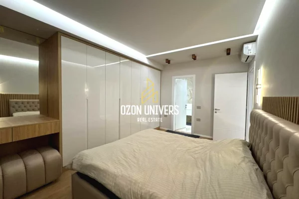 Shtepi me qera Apartament ne Tirane, 2+1, Mobilimi E mobiluar, Pagesa 1,250  Euro.