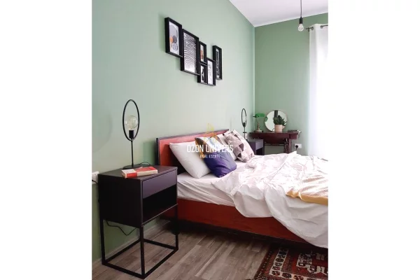 Shtepi ne shitje Apartament ne Tirane, 2+1, Mobilimi E mobiluar, Pagesa 250,000  Euro.