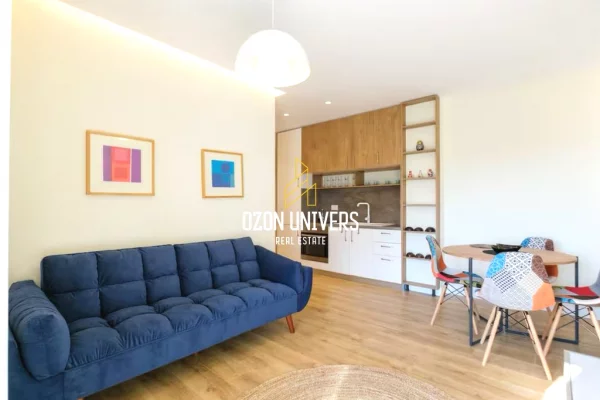Apartament 1+1 për qira në Bllok!!