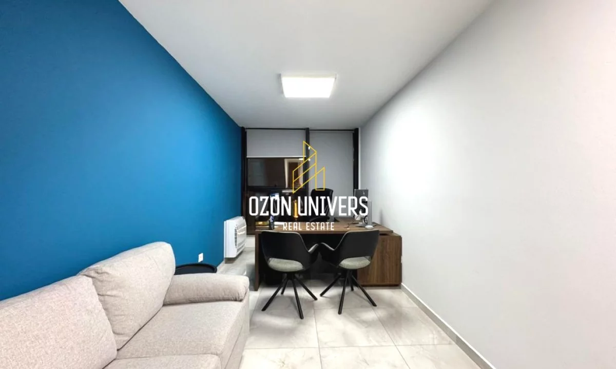 Ambient biznesi per qira, buze rruges kryesore ne Myslym Shyr!