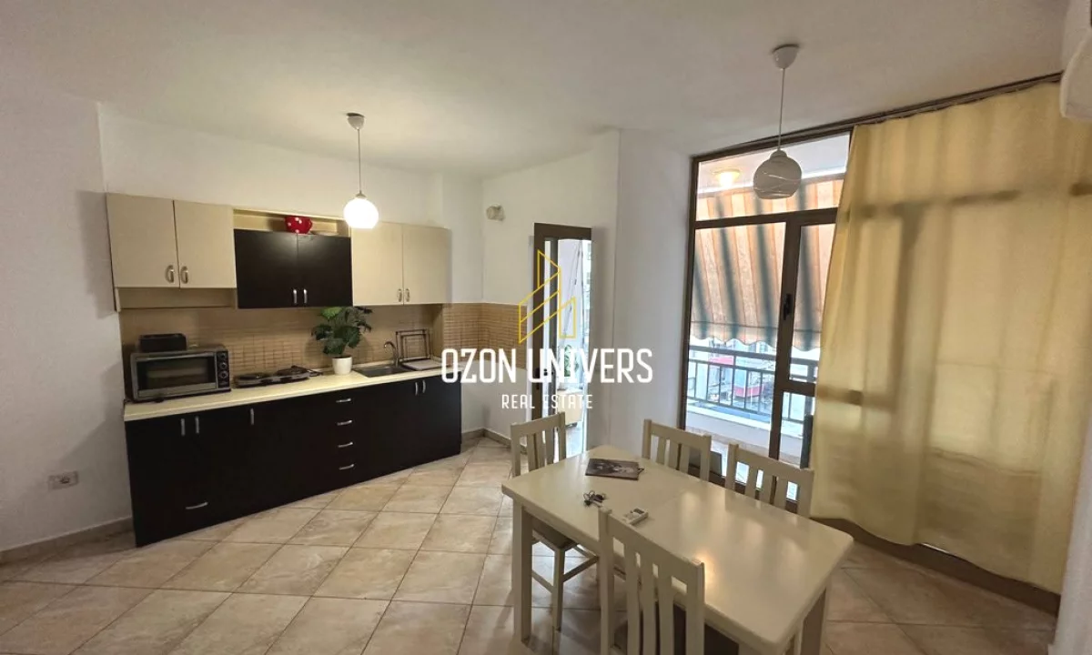 Shtepi me qera Apartament ne Tirane, 1+1, Mobilimi Pjeserisht e mobiluar, Pagesa 350  Euro.