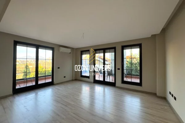 Luxury villas for rent in Tirana 4+1, In Part