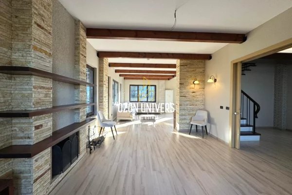 Luxury villas for rent in Tirana 4+1, In Part