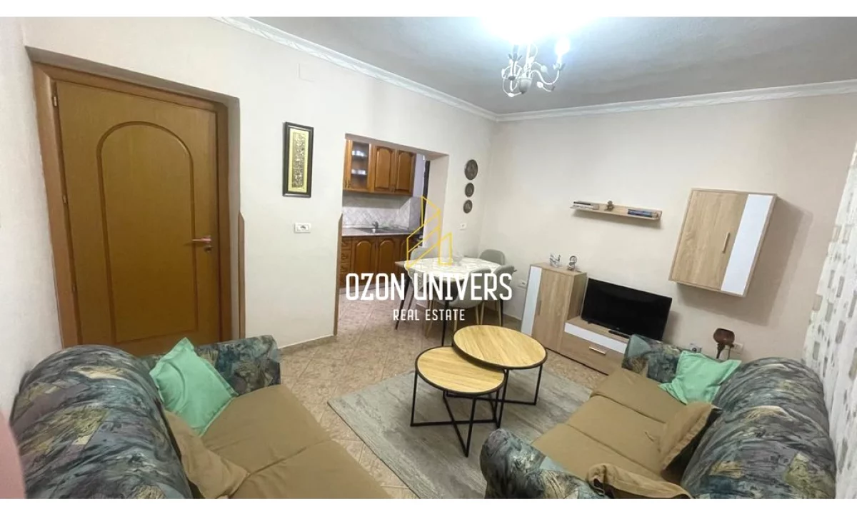 Shtepi me qera Apartament ne Tirane, 1+1, Mobilimi E mobiluar, Pagesa 500  Euro.