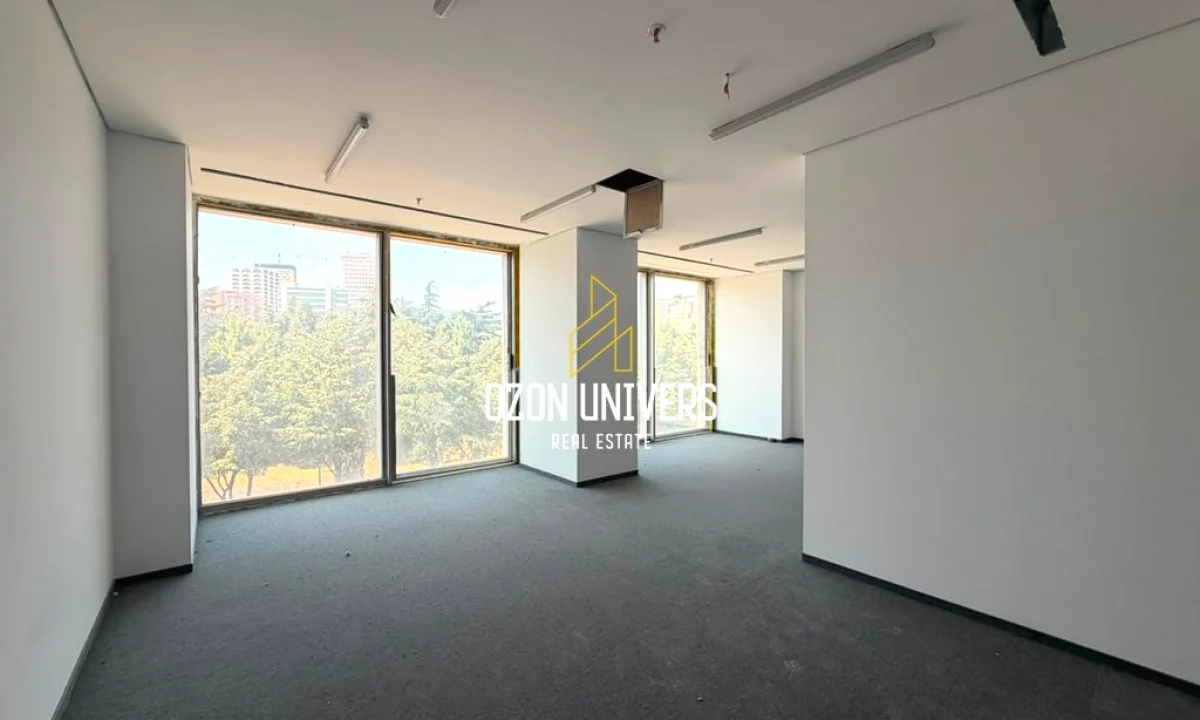 Dy Ambiente biznesi per qira – Jepen Bashke ose Vecmas | Downtown One, Tirane!