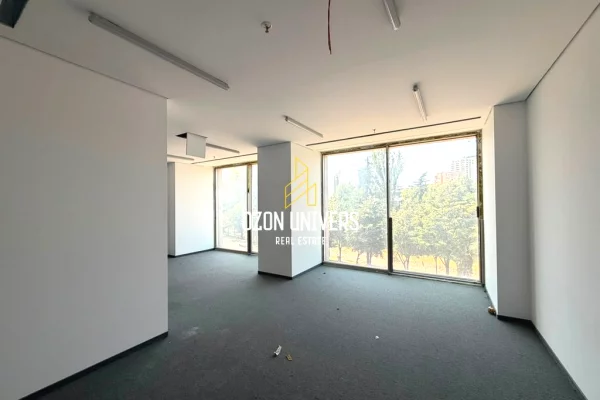 Dy Ambiente biznesi per qira – Jepen Bashke ose Vecmas | Downtown One, Tirane!