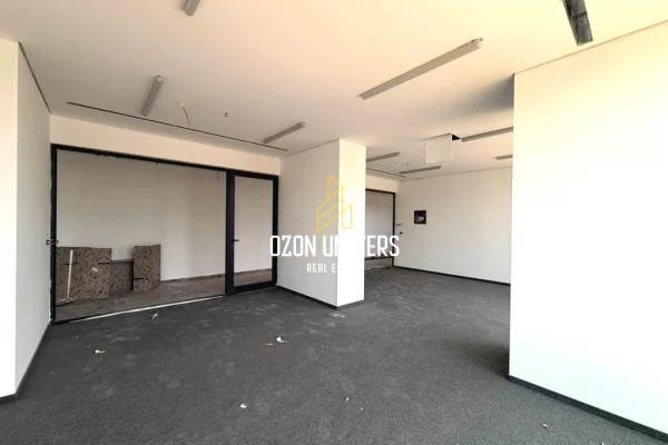 Dy Ambiente biznesi per qira – Jepen Bashke ose Vecmas | Downtown One, Tirane!