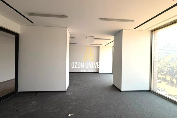 Dy Ambiente biznesi per qira – Jepen Bashke ose Vecmas | Downtown One, Tirane!