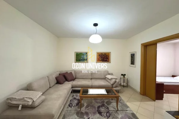 Shtepi me qera 2+1 ne Tirane - 700 Euro