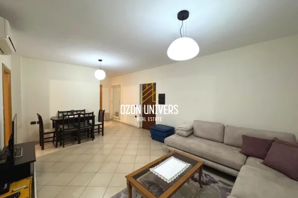 Shtepi me qera Apartament ne Tirane, 2+1, Mobilimi E mobiluar, Pagesa 700  Euro.