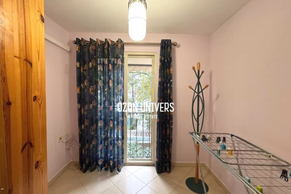 Shtepi me qera Apartament ne Tirane, 2+1, Mobilimi E mobiluar, Pagesa 700  Euro.