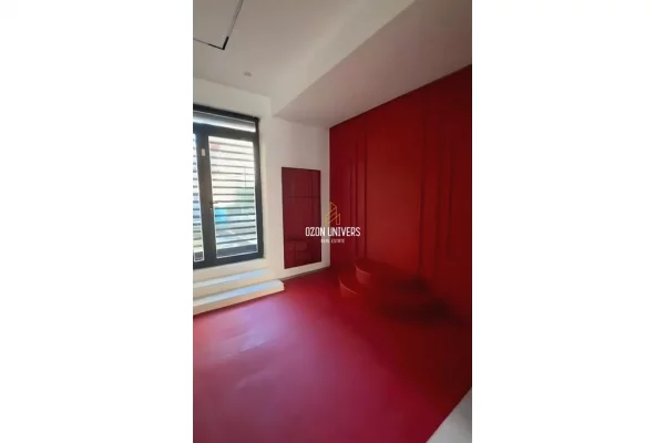 Ambient biznesi per qira ne Bllok!