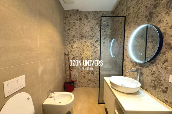 Shtepi me qera Apartament ne Tirane, 1+1, Mobilimi E mobiluar, Pagesa 900  Euro.