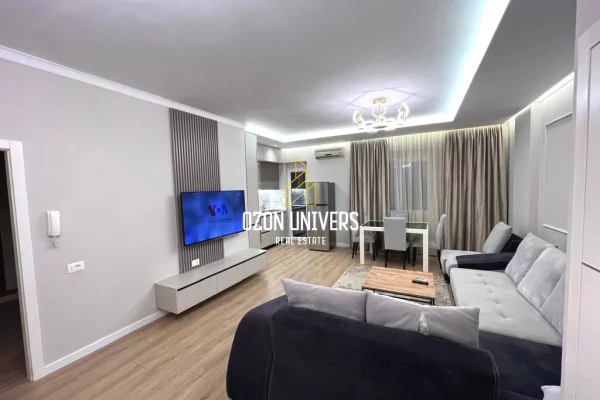 Appartamento in affitto a Tirana 2+1, Arredato