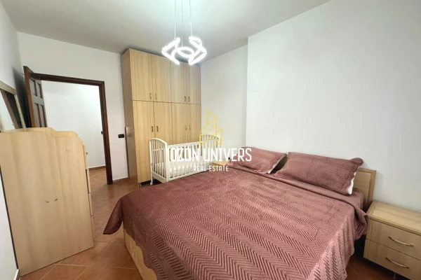Shtepi me qera Apartament ne Tirane, 2+1, Mobilimi Bosh, pa mobiluar, Pagesa 60,000  Leke.