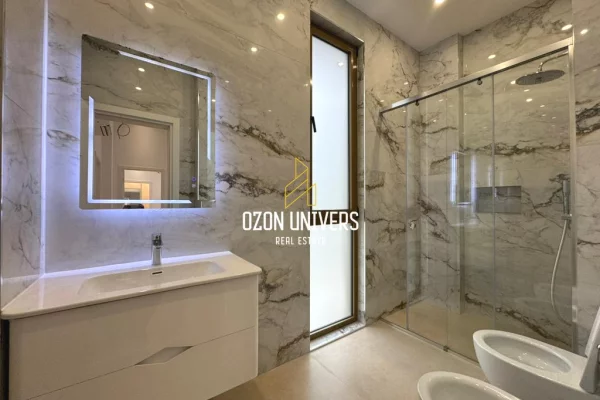 Villa di lusso in affitto a Tirana 5+1, SemiArredato