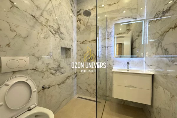 Villa di lusso in affitto a Tirana 5+1, SemiArredato