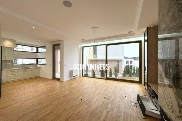 Villa di lusso in affitto a Tirana 5+1, SemiArredato