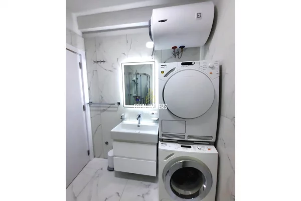 Shtepi me qera Apartament ne Tirane, Garsoniere, Mobilimi E mobiluar, Pagesa 45,000  Leke.