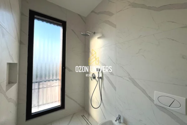 Shtepi me qera Apartament ne Tirane, 2+1, Mobilimi E mobiluar, Pagesa 150,000  Leke.