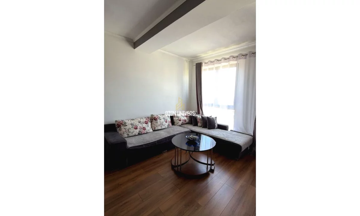 Shtepi me qera Apartament ne Tirane, 1+1, Mobilimi E mobiluar, Pagesa 450  Euro.