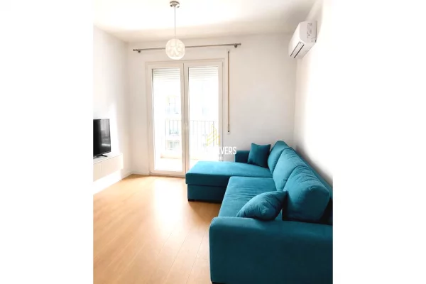 Shtepi me qera Apartament ne Tirane, 1+1, Mobilimi E mobiluar, Pagesa 40,000  Leke.
