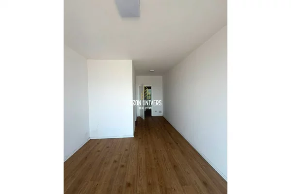Shtepi me qera Apartament ne Tirane, 3+1, Mobilimi Bosh, pa mobiluar, Pagesa 1,700  Euro.