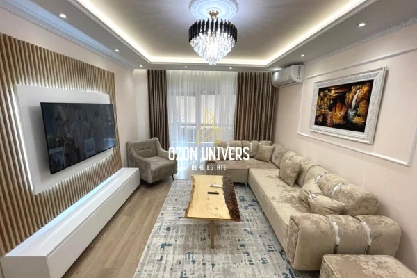 Shtepi me qera 2+1 ne Tirane - 120,000 Leke