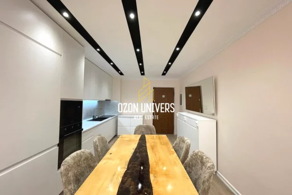 Shtepi me qera Apartament ne Tirane, 2+1, Mobilimi E mobiluar, Pagesa 120,000  Leke.