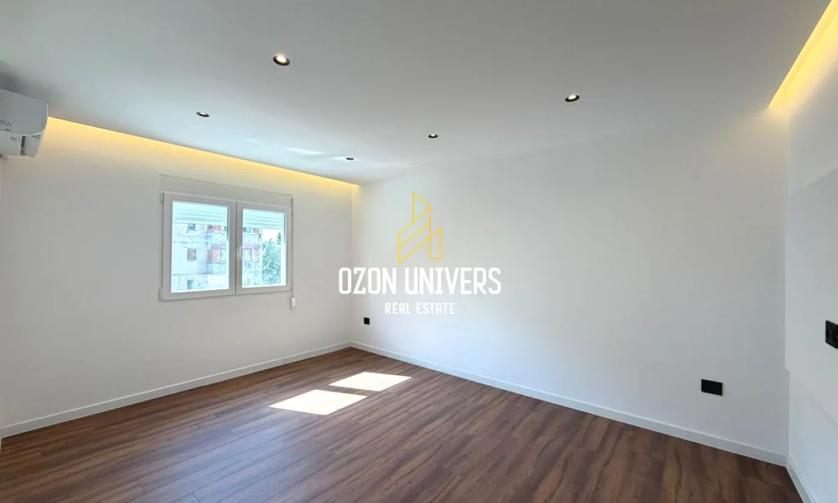 Shtepi ne shitje Apartament ne Tirane, 1+1, Mobilimi Bosh, pa mobiluar, Pagesa 11,200,000  Leke.