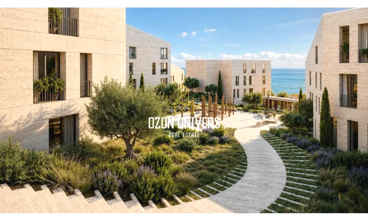 Shtepi ne shitje Apartament ne Himare, 3+1, Mobilimi Bosh, pa mobiluar, Pagesa 391,776  Euro.
