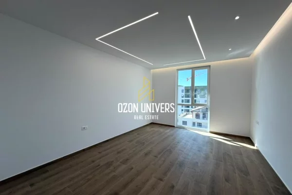 Shtepi ne shitje Apartament ne Tirane, 2+1, Mobilimi Bosh, pa mobiluar, Pagesa 16,500,000  Leke.