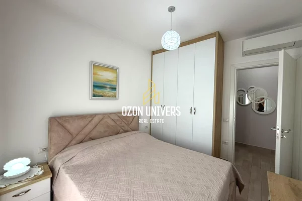 Shtepi me qera Apartament ne Tirane, 2+1, Mobilimi E mobiluar, Pagesa 70,000  Leke.