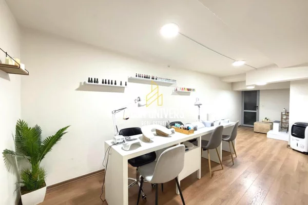 Shitet biznesi -studio estetike ne Fresk!