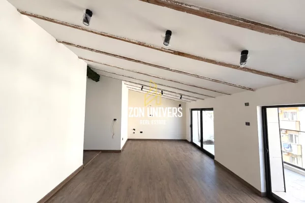 Shtepi ne shitje Apartament ne Tirane, 1+1, Mobilimi Bosh, pa mobiluar, Pagesa 135,000  Euro.